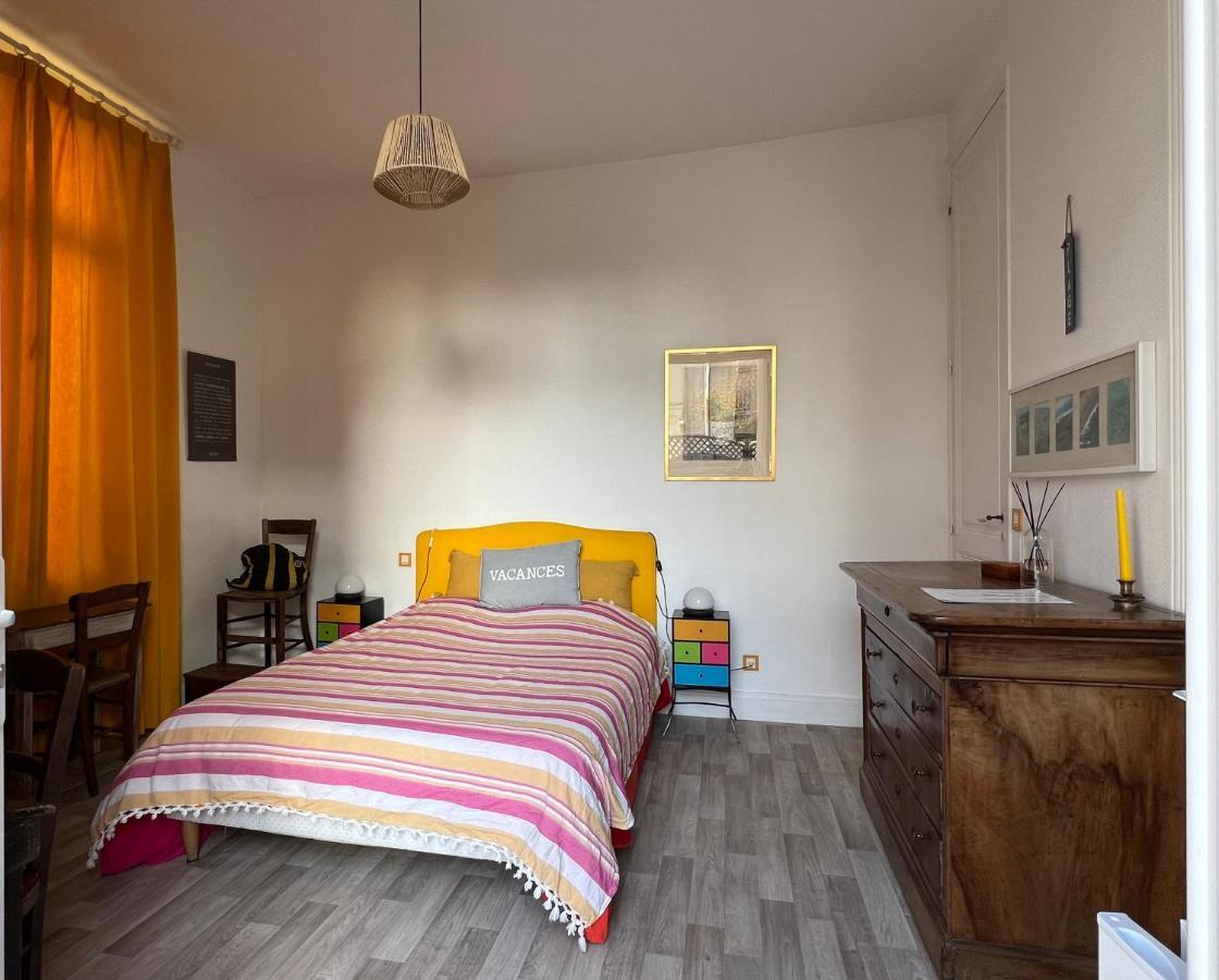 Chambre Sur La Falaise De Pontaillac Vaux-sur-Mer Kültér fotó